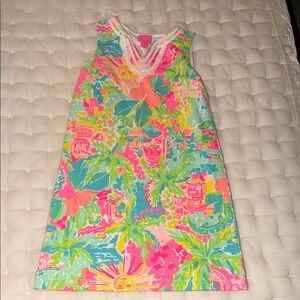 Girls Lilly Pulitzer dress like new
